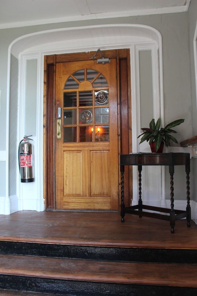 Ernespie House Hotel 2