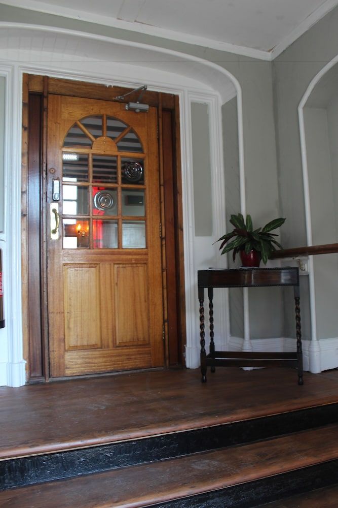 Ernespie House Hotel 3