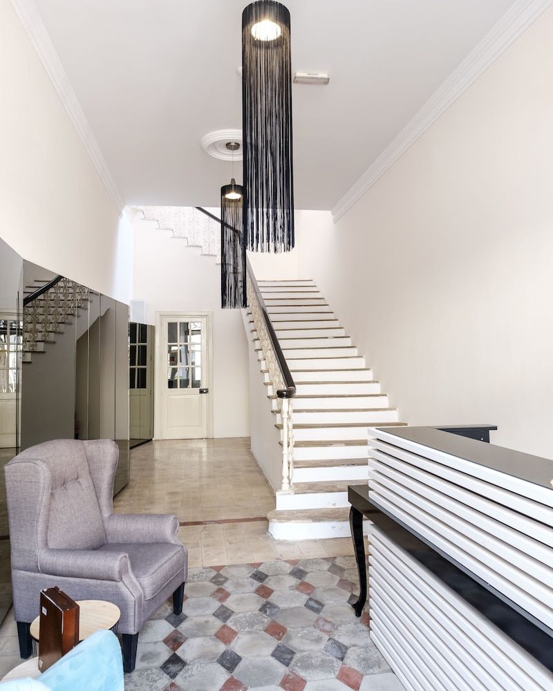 La Maltese Mansion 2