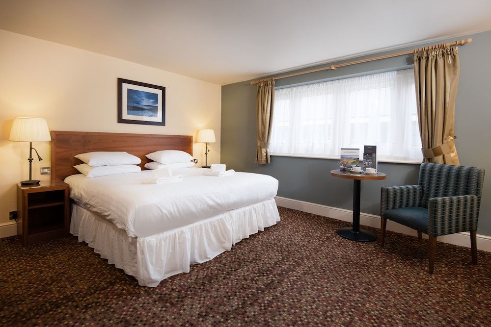 The Hog's Head Inn 3