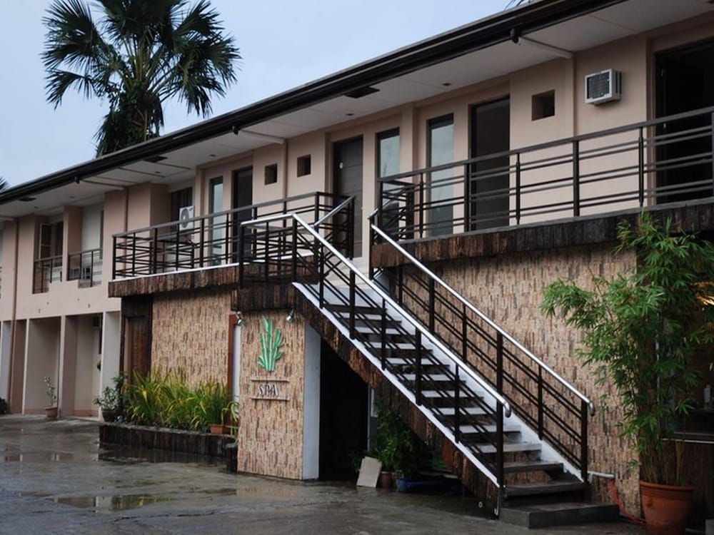 Quezon Premier Hotel Lucena 1 Quezon Premier Hotel Lucena 1