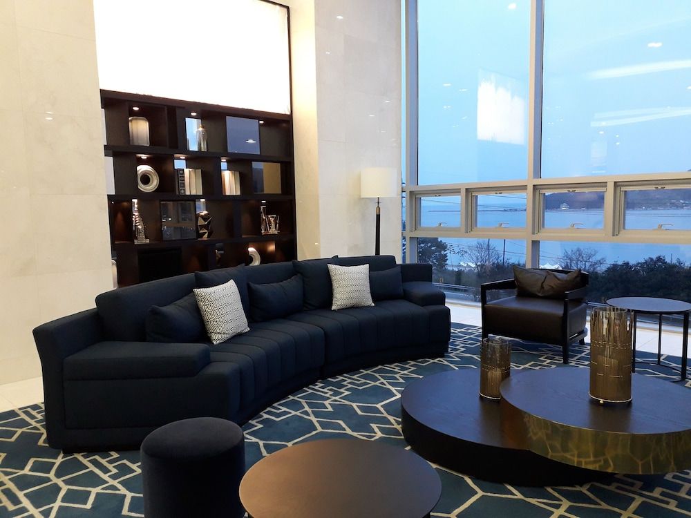 Ramada Suites by Wyndham Geoje 3