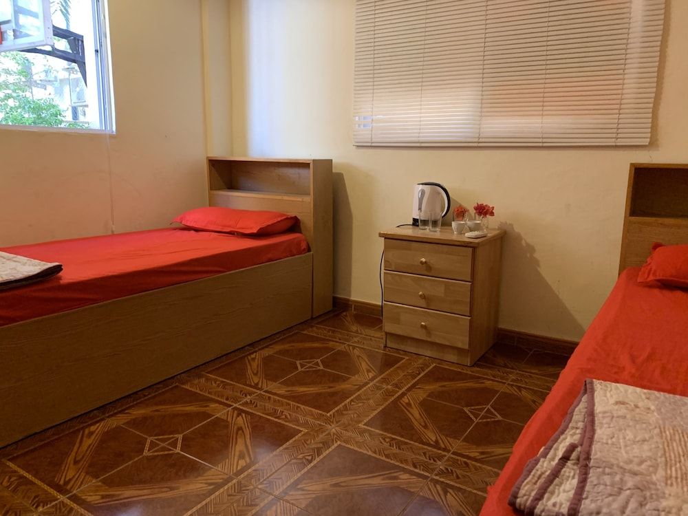 Room17 Youth Hostel 2