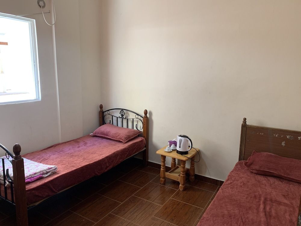 Room17 Youth Hostel 3
