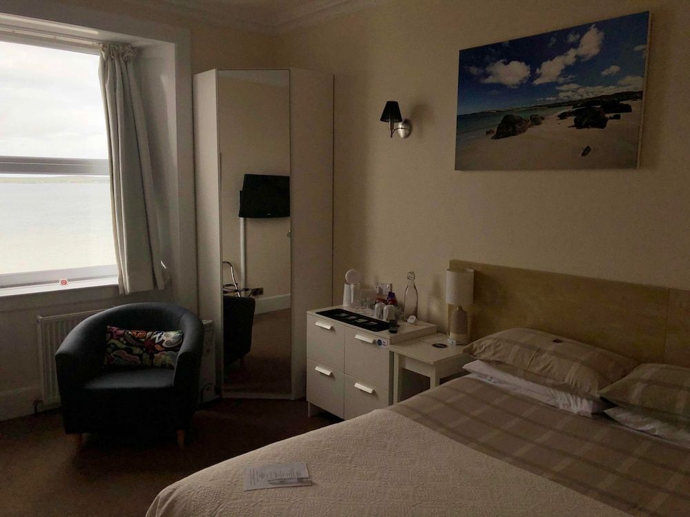 The Bowmore House Bed & Breakfast 3