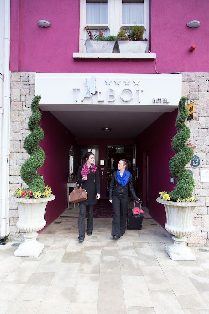 Talbot Hotel 2