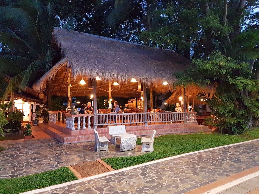 Mut Mee Garden Guest House 2