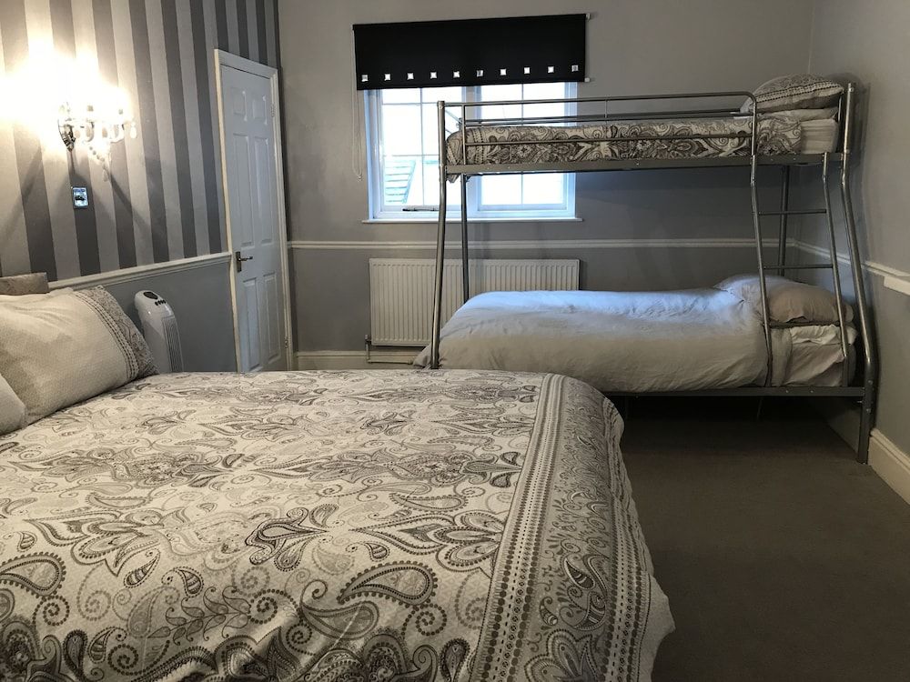 The Kings Head Hotel 2