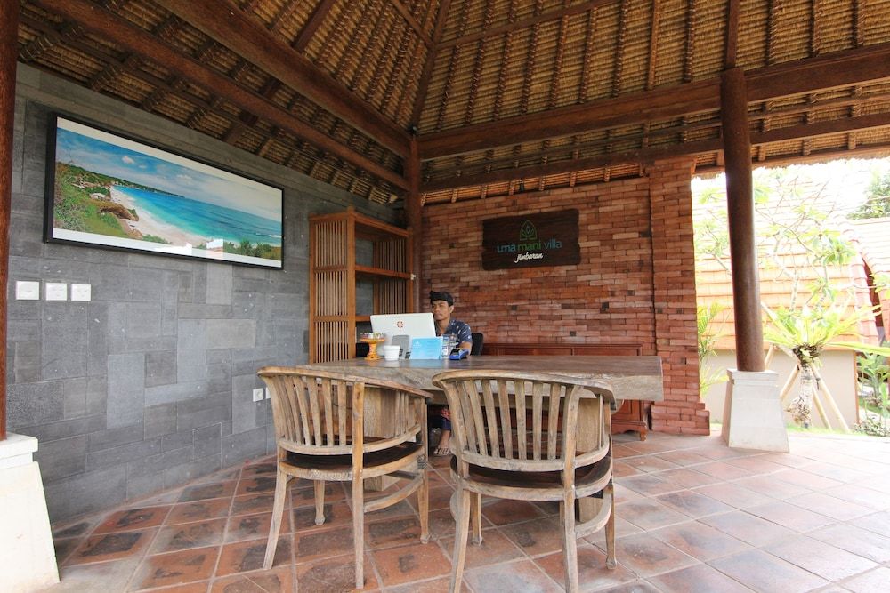 Uma Mani Villa Jimbaran 3