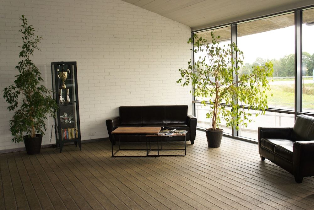 Zaliasis Slenis Hotel 2