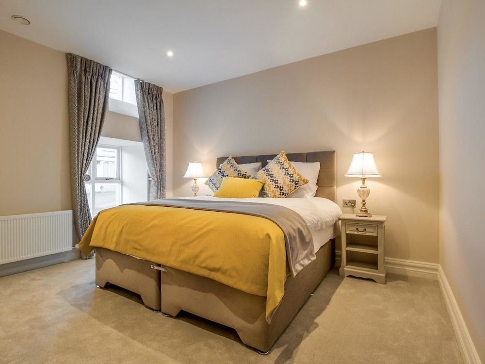 Kingstons Townhouse 3