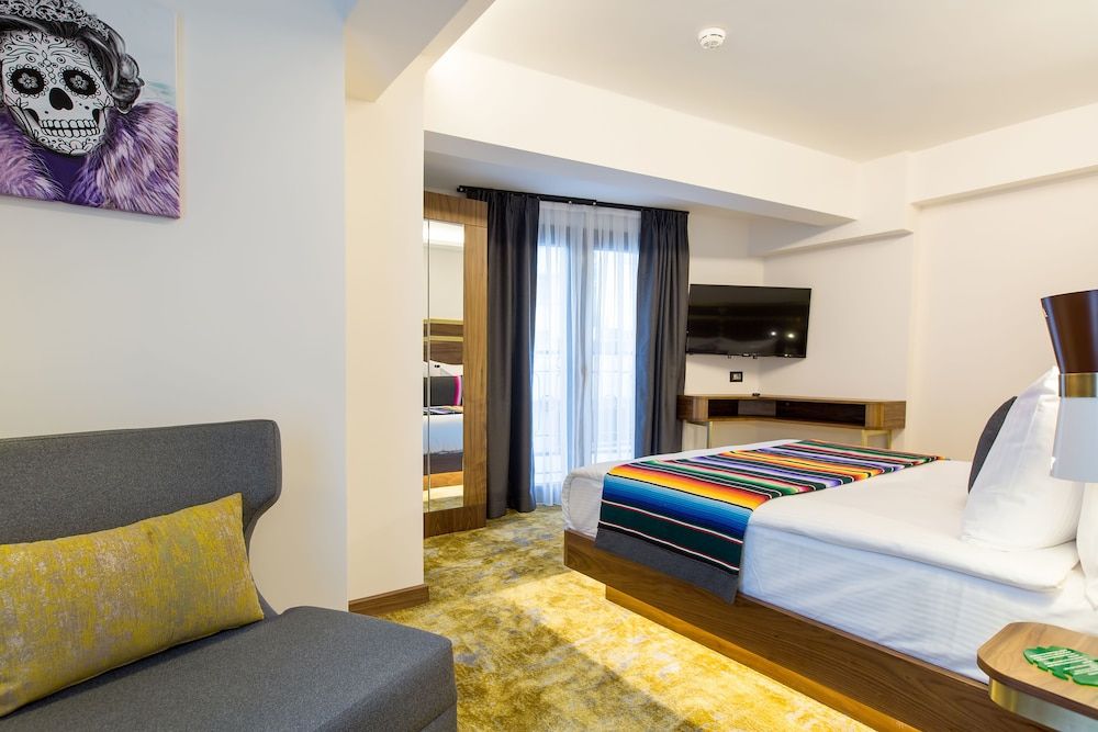 Hay Hotel Alsancak 3