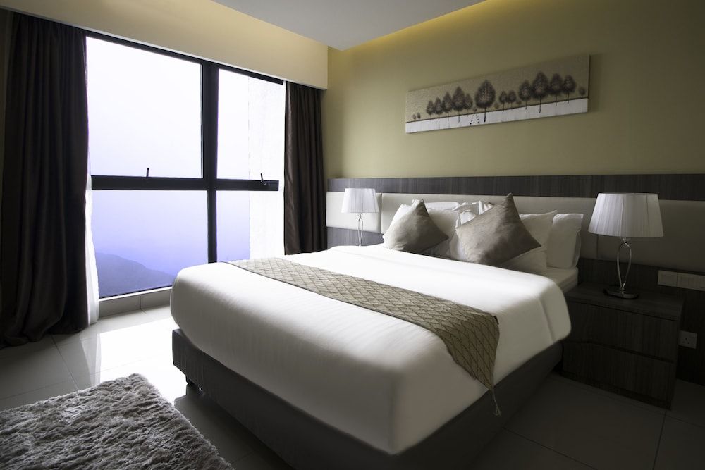 Sky D'Mont Suites 2
