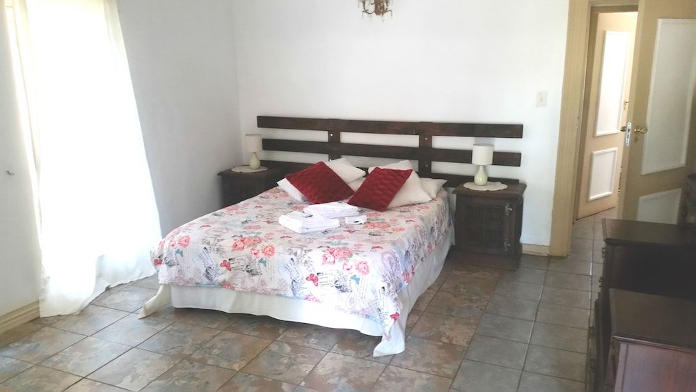 Berlin Falls Country Estate 3