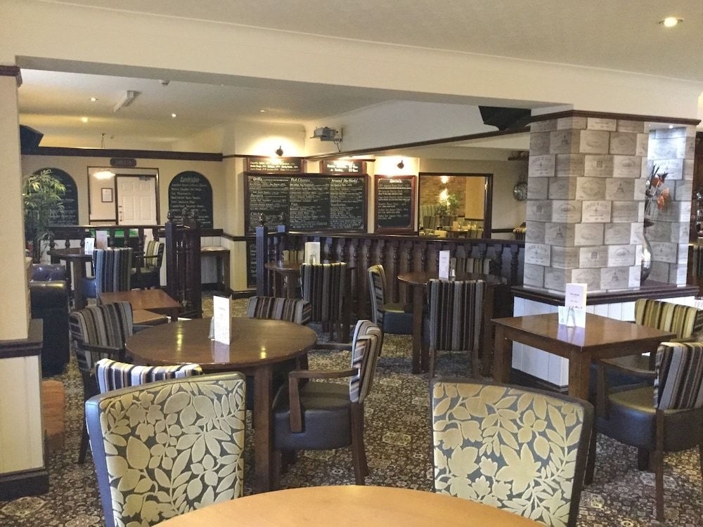 The Lodge Country Inn