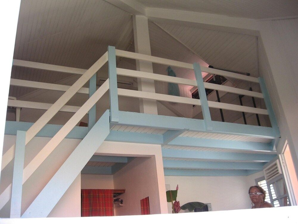 Apartment With one Bedroom in Sainte Anne, With Enclosed Garden and Wifi - 400 m From the Beach 2