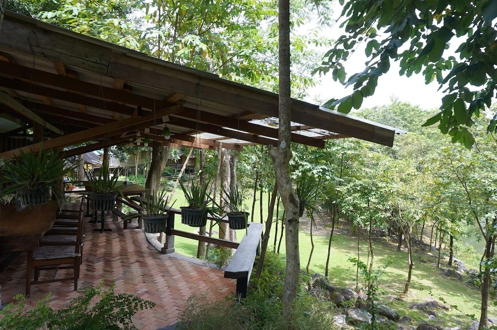 Donsak Orchid Resort 2