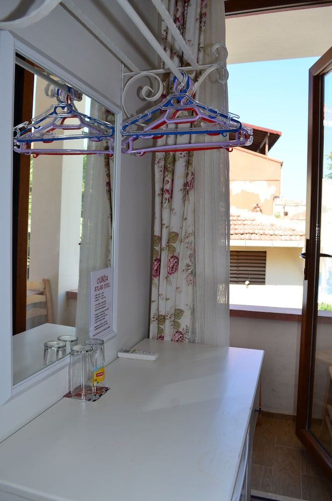Cunda Atlas Otel 3