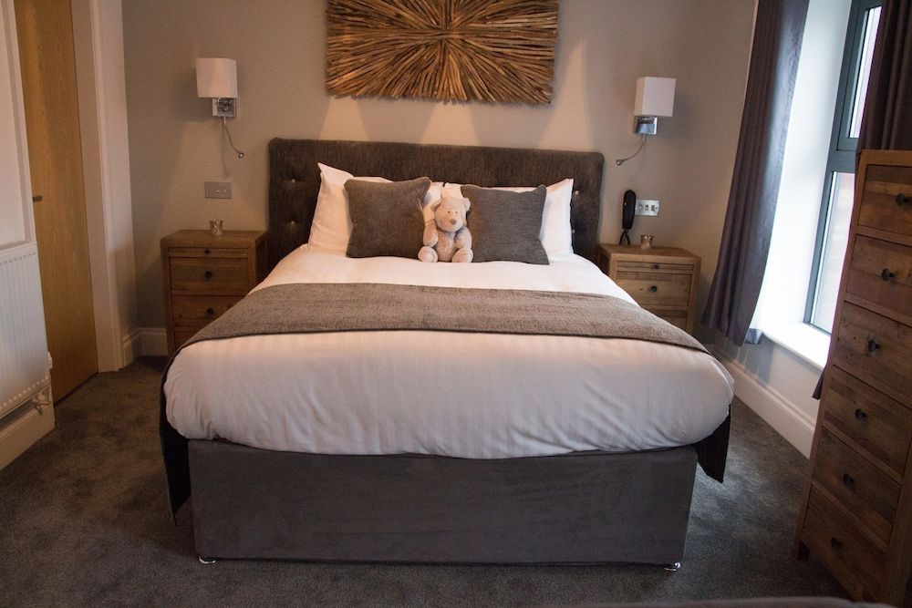 The Townhouse Bar Kitchen & Rooms 3