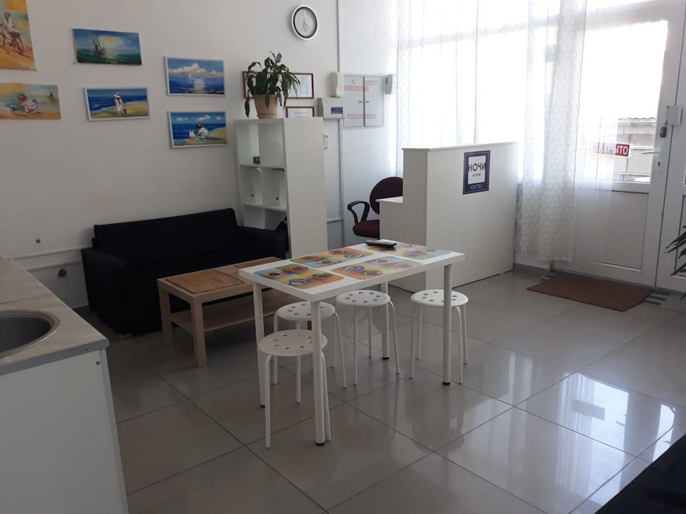 Hostel Nochi v Sochi 3