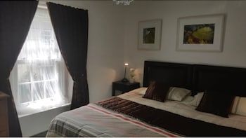 Maiden Newton Bed and Breakfast 3