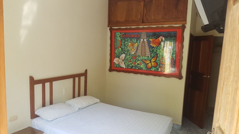 Hotel y Restaurante Villa Jazmines 3