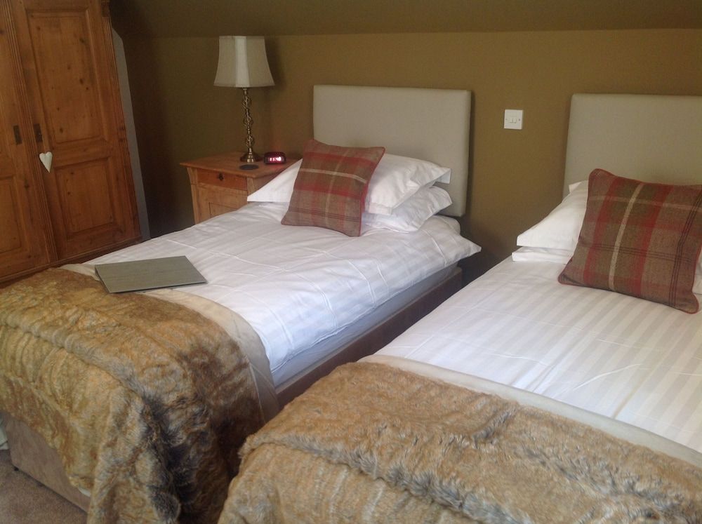 Lochview Guesthouse 3