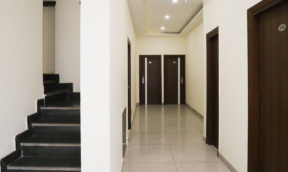 Treebo Trip MM Paradise 2