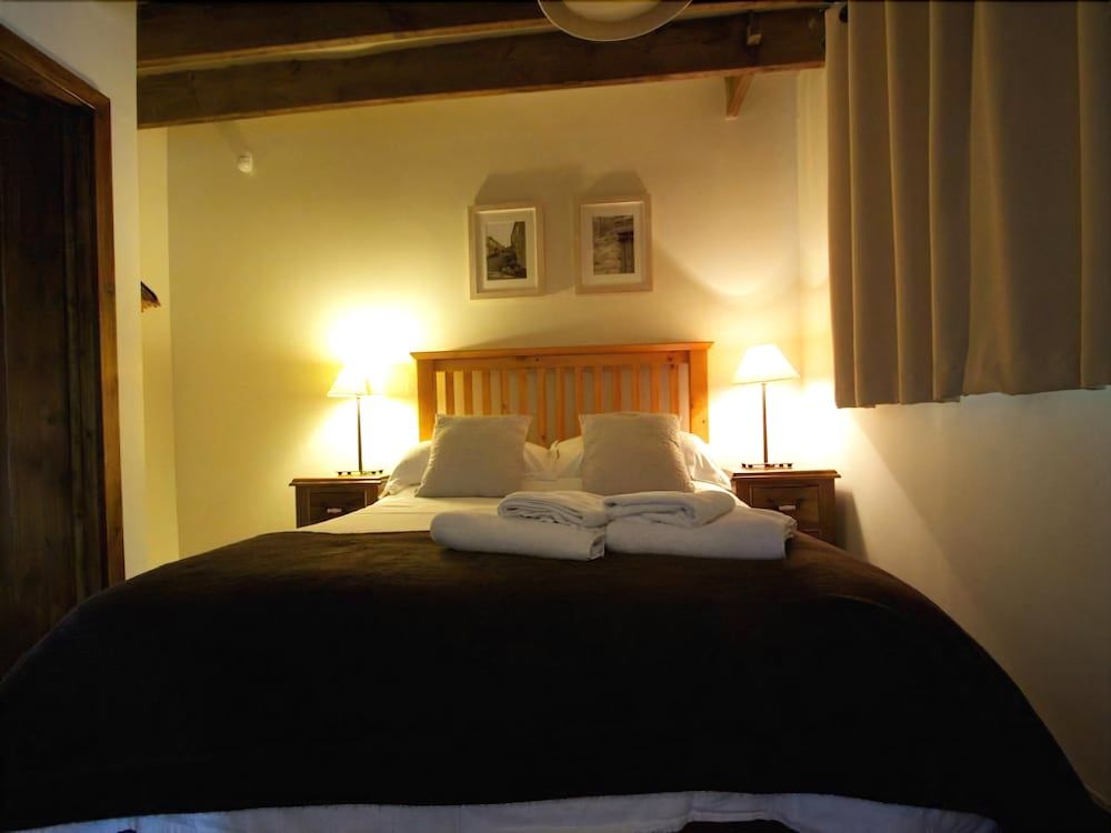 Fox at Farthinghoe 2