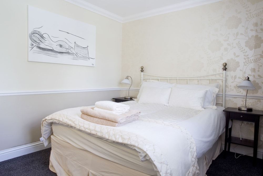 The William Caxton 2