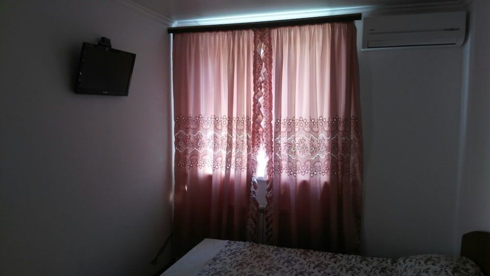 Guest House Sever 2