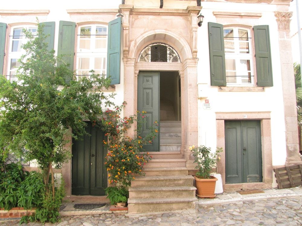 Eolos House Cunda 1