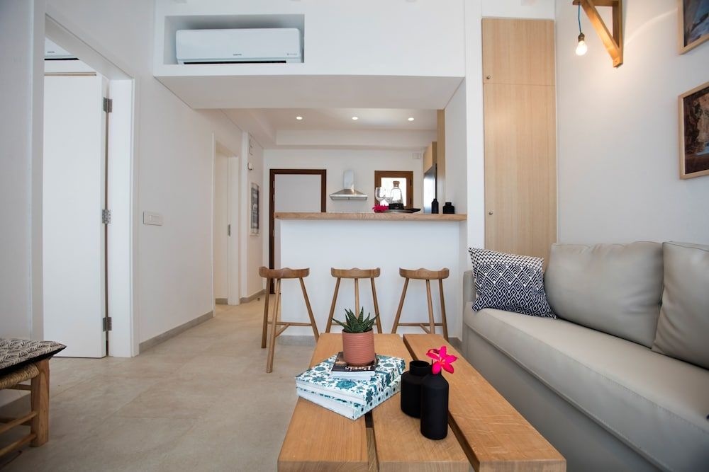 La Siesta Beach Resort 2