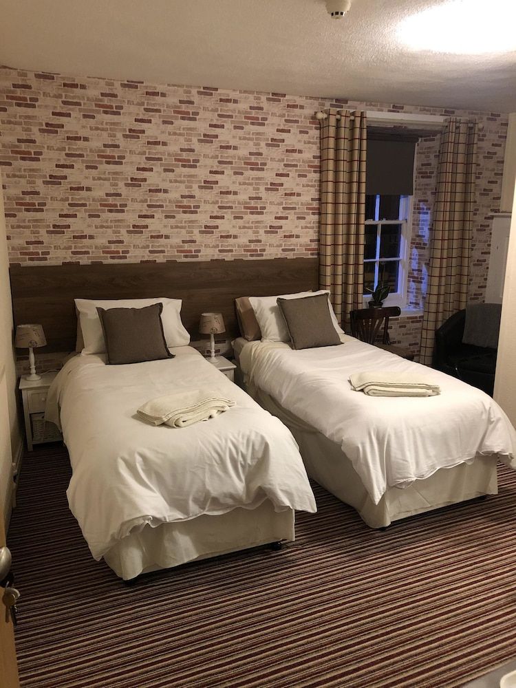 The Cricketers Arms 3