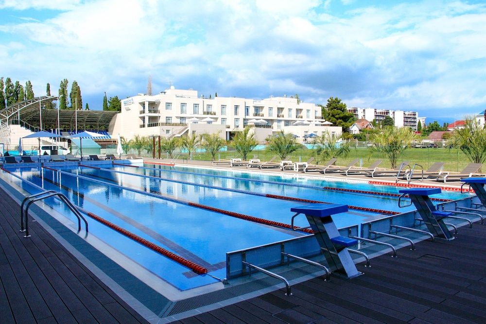 Sport Inn Hotel & Wellness -1 estrellas en Ádlerski