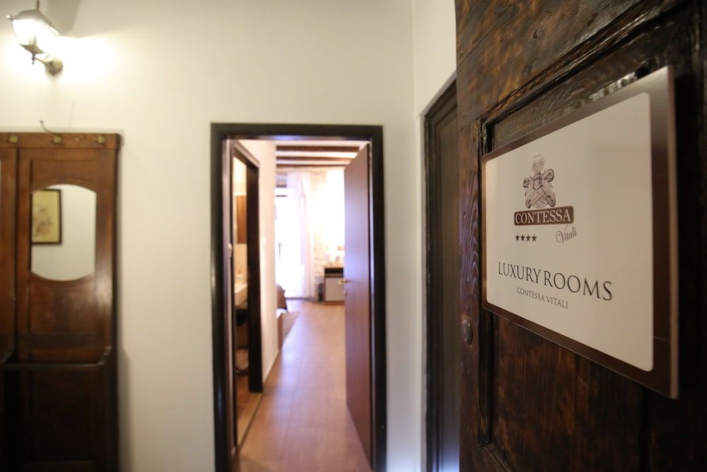 Luxury Rooms Contessa Vitali 2