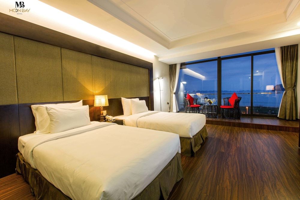 Moon Bay Ha Long 3