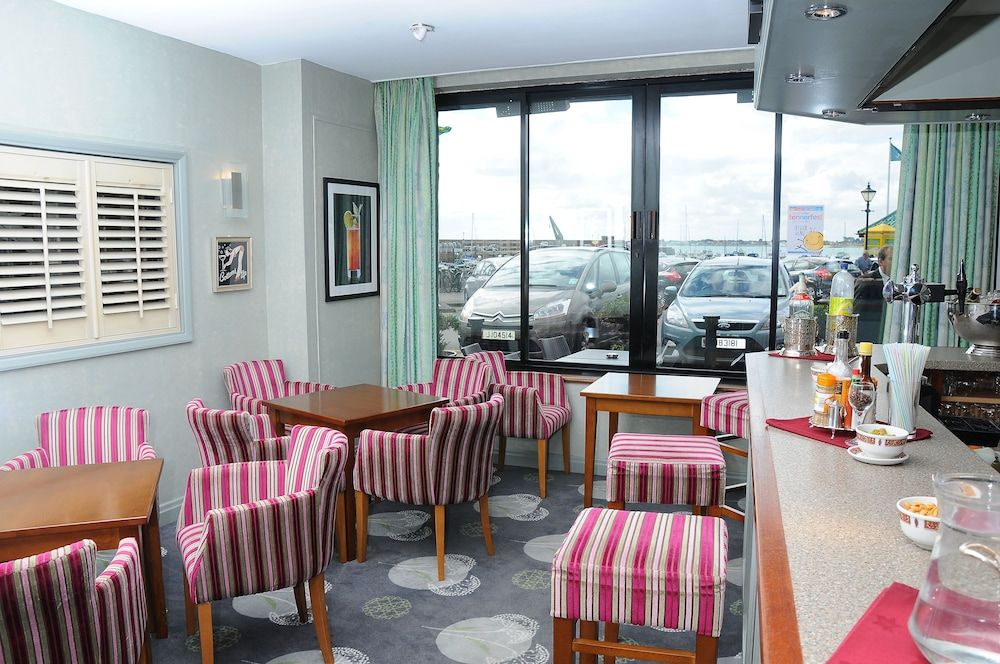 The Dolphin Hotel 2 estrelas em Gorey