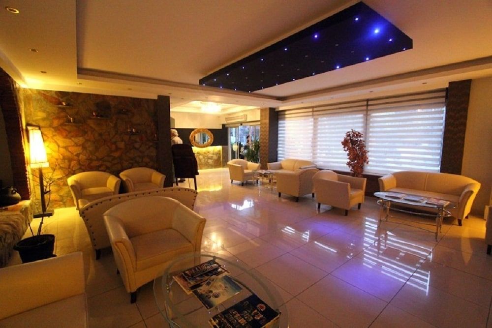 Blue Dolphin Hotel 1