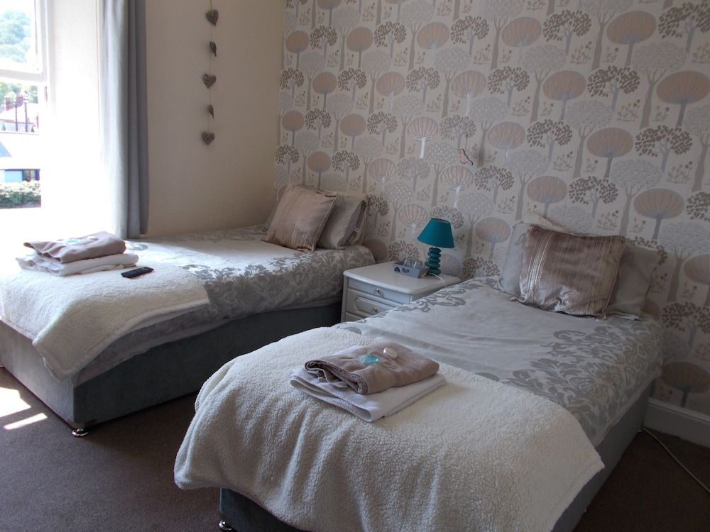 The White Lion Hotel 2