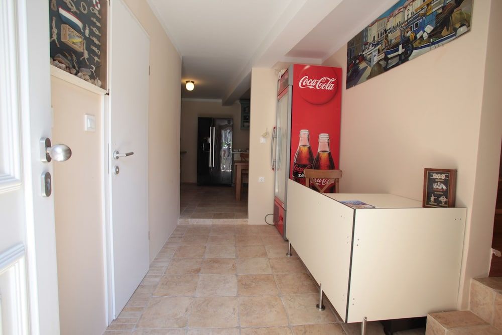 Hostel Adriatic Piran - Adults Only 2