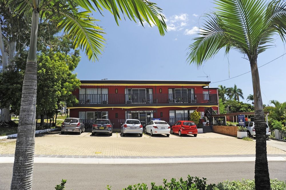 Colonial Court Holiday Apartments 2