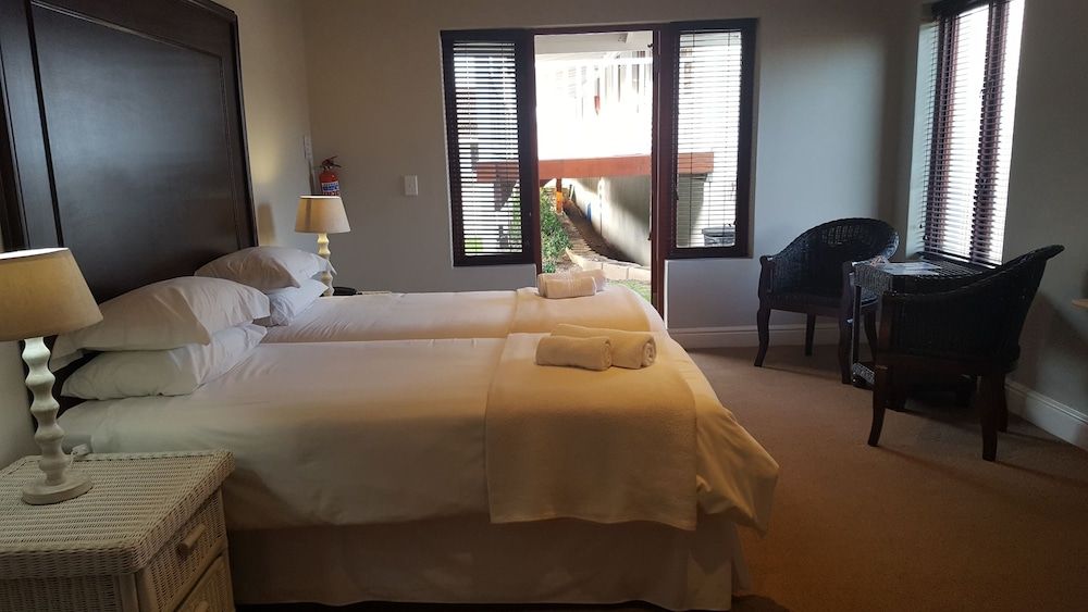 The Dunes Resort & Hotel 3