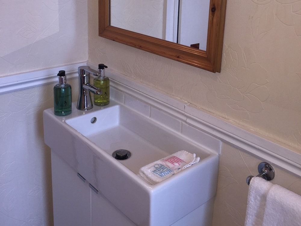 Shrubbery Guest House 3