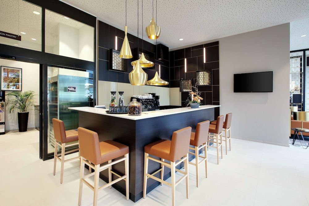 Hilton Garden Inn Zurich Limmattal 2