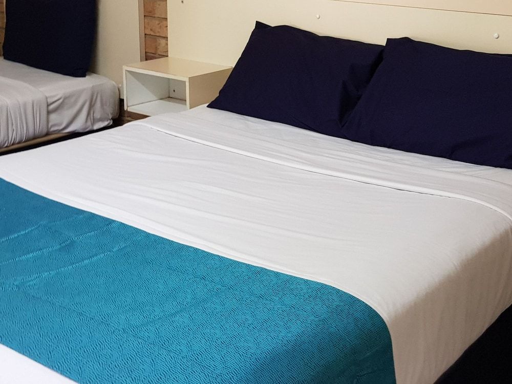 Kippa Ring Village Motel 3