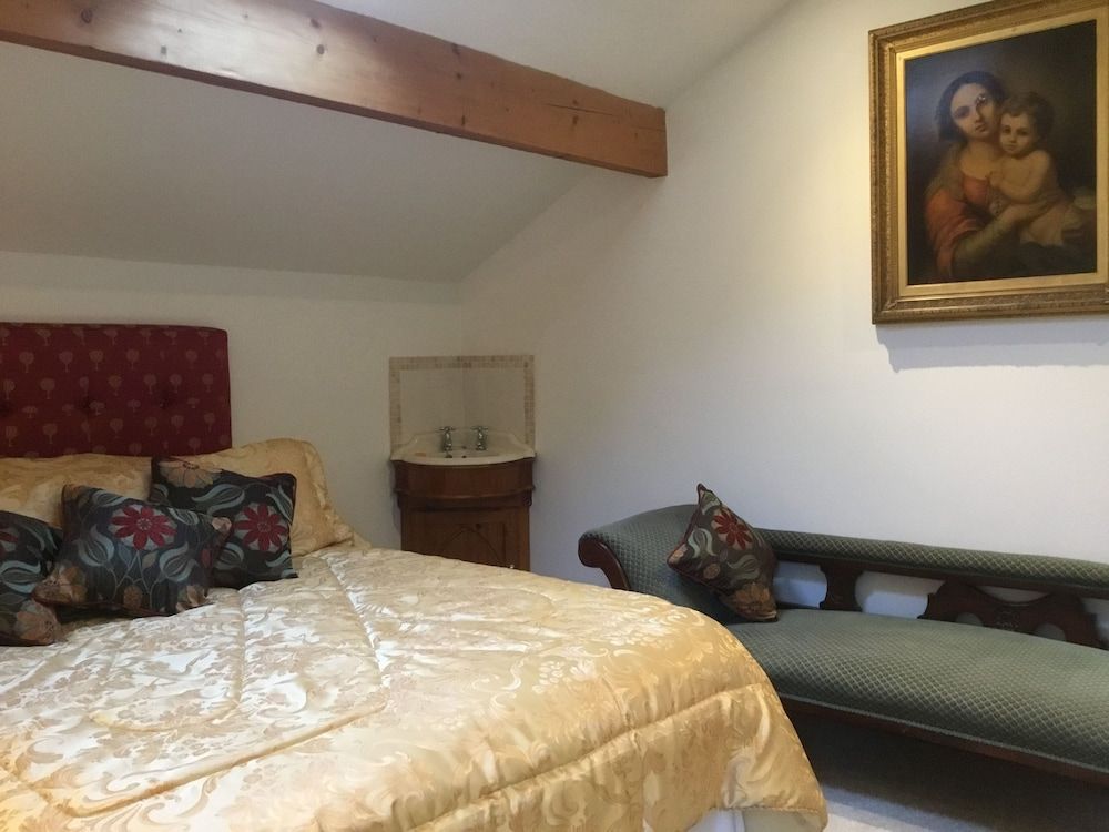 Otley Chevin B&B With Dining 3