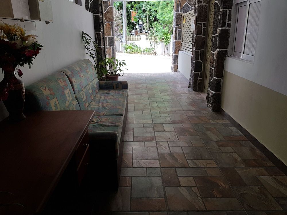 Pereybere Beach Apartments 2