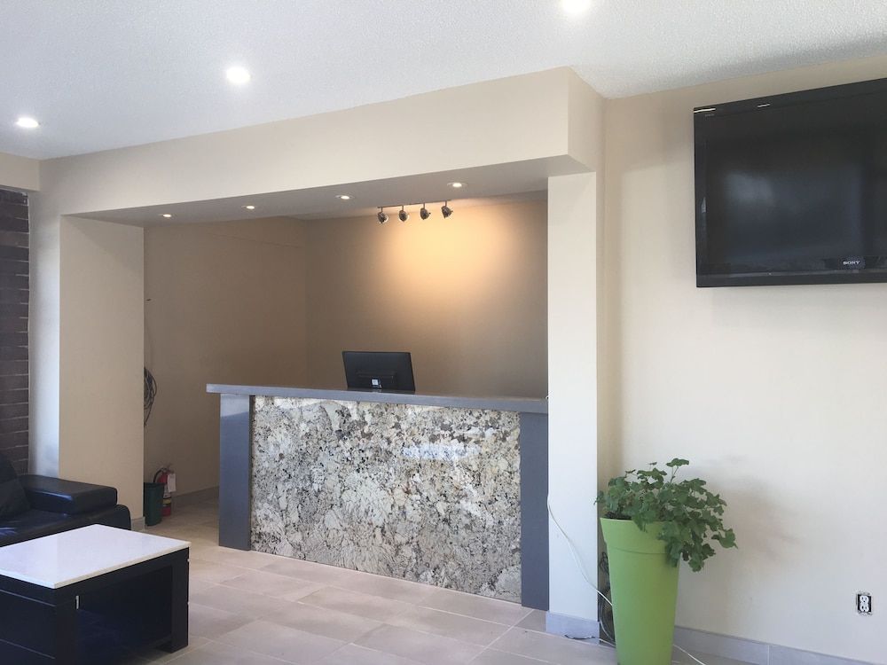 North Star Inn & Suites 2