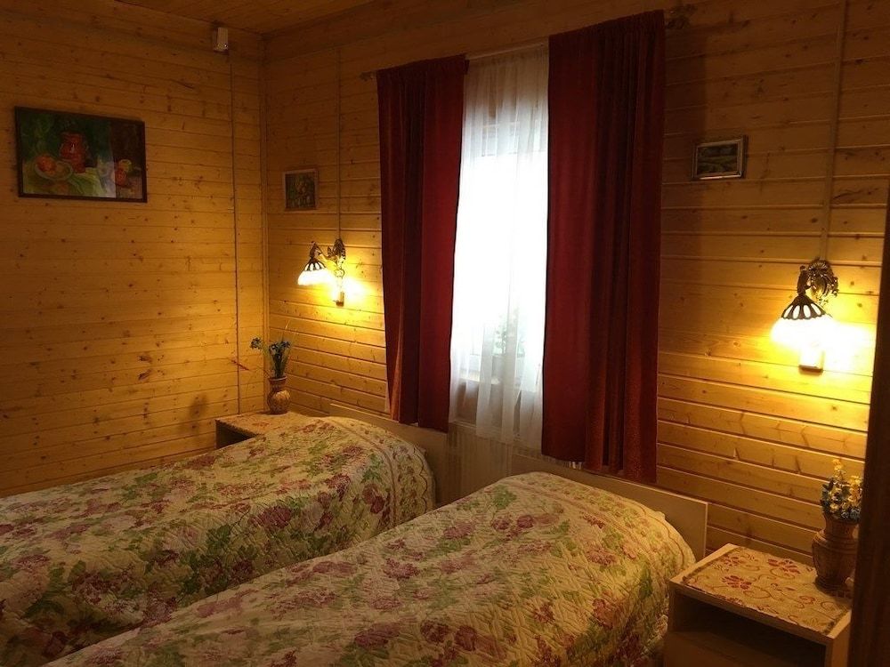 Vladimirski Hutorok 3